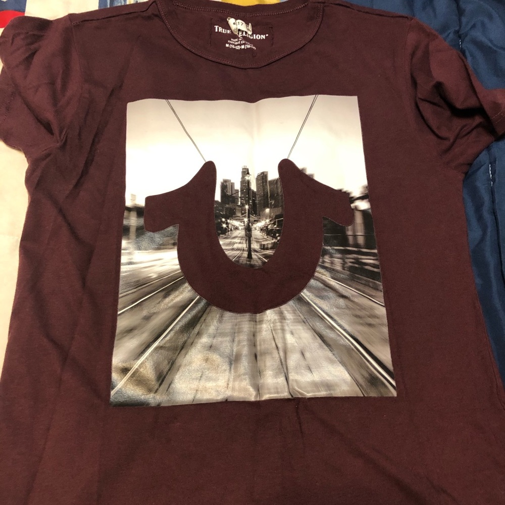 Lil boys True Religion shirt